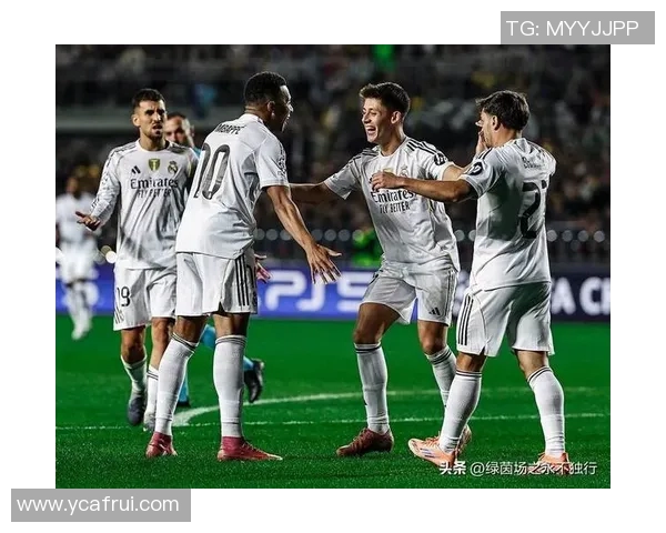 皇马与拜仁巅峰对决精彩比赛视频回顾与分析